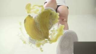 Online film Banana Crush japanese food foot crush 上履きフードクラッシュ