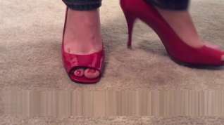 Online film Blonde mom sexy feet..