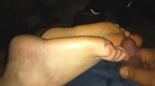 Online film Ally toes helping