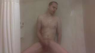 Online film Alex masturbating in the shower