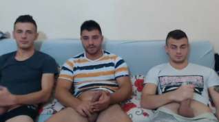 Online film Three Horny Romanian Buddies Masturbating
