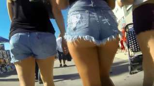Online film Candid Blonde Ass Cheeks Walking in Short Jean Shorts