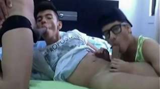 Online film Three Sweet Colombian Twinks Have Sex