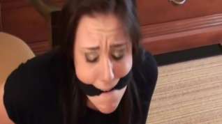 Online film Girl Cuffed and Gagged for first time