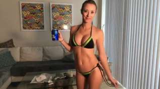 Online film Youtuber Vicky Stark Nude Bikini Video