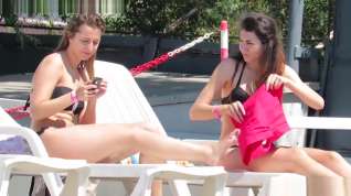 Online film Topless Bikini Sexy Hot teens Public Pool Beach Voyeur HD
