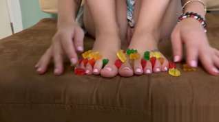 Online film Zoey Monroe Foot Fetish Gummy Bears