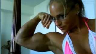 Online film Cute Muscle Babe