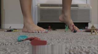 Online film Giantess Angel