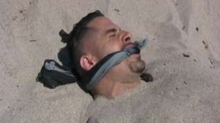 Online film Marcus Buried At The Beach And Tickled