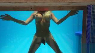 Online film Underwater Cumshot