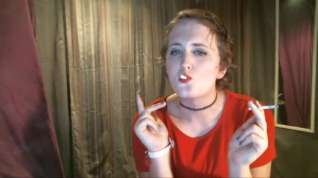 Online film Sissy Tgirl Slut Smoking 2 Cigarettes At Once