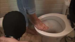 Online film foot worship