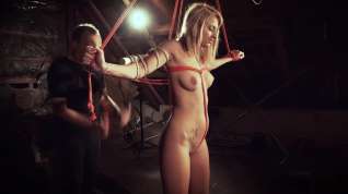 Online film Hot blonde in submission gets spanked and punished slut