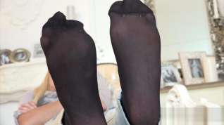 Online film Ballerina and Nylon Socks