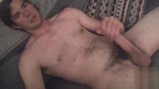 Online film Straight dude works on that cock and makes it cum