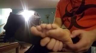 Online film Couch feet tickling