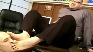 Online film Office male feet