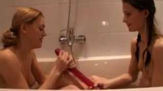 Online film Dutch lesbians have fun in bathroom