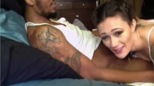 Online film Hot thug licking his girls pussy
