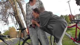 Online film Bitch gets a facial on a bike ride