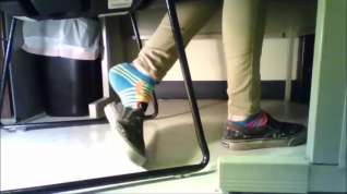 Online film Socks and feet in classroom