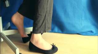 Online film ballet flats shoeplay (oldvideo)