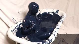 Online film Girl bathes in black slime and masturbates