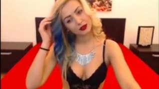 Online film Foxy Blonde In Black Lingerie Is On Her Live Cam Showing He