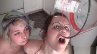 Online film Excited Lesbo Bitches Drinking Sexy Piss