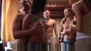 Online film College Teens Pissing Together In Bathroom