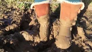 Online film UGG triple button chestnut boots deep mud