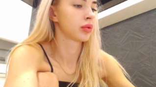 Online film Cute Blonde Girl pussy show off webcam