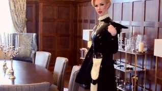Online film Blonde Latex Maid