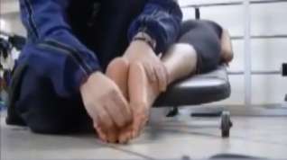 Online film Massage feet soles
