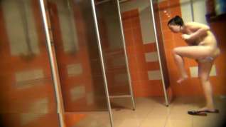 Online film Hidden camera in a Fitness Club Shower