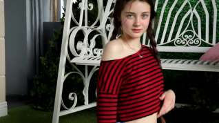 Online film Alisa Angel - Cute Shy Teen Brunette Takes Off Her Shorts