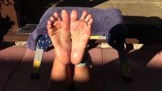 Online film Sexy stinky hippy feet w_ wrinkled oily soles!