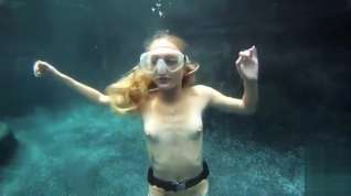 Online film Becky Lynn - Scuba Training