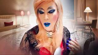 Online film shemale niclo blue lips makeup