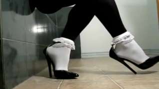 Online film Women Wearing sexy black 17cm high heels Stiletto Shoes