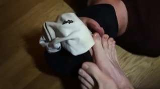 Online film Masked foot slave