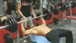 Online film Lazar Angelov Freeballing Workout