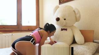 Online film Yoga sex with Valentina Bianco and teddy bear Miguel at villa Fakhera