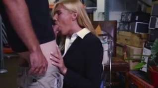 Online film Blonde Milf Sucking Off Owner Of Pawn Shop In Back Room