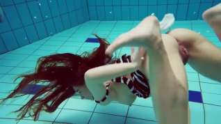 Online film Hairy Teen Mohnatka In Xxxwater Show