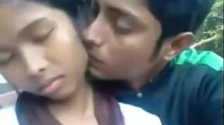 Online film Desi Indian Girl Blowjob Her BF Outdoor