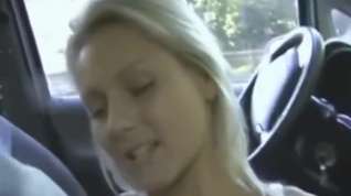 Online film Blonde hottie gets her shaved pussy fucked in the car