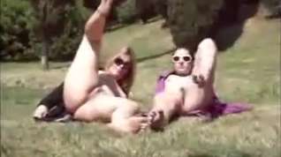 Online film Flashing Tits And Pussy Outdoors In The Park