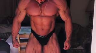 Online film MUSCLEGOD MUSCLE SHOW OFF WORSHIP COCK